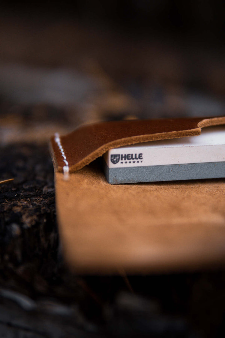Sharpening stone S with leather holster